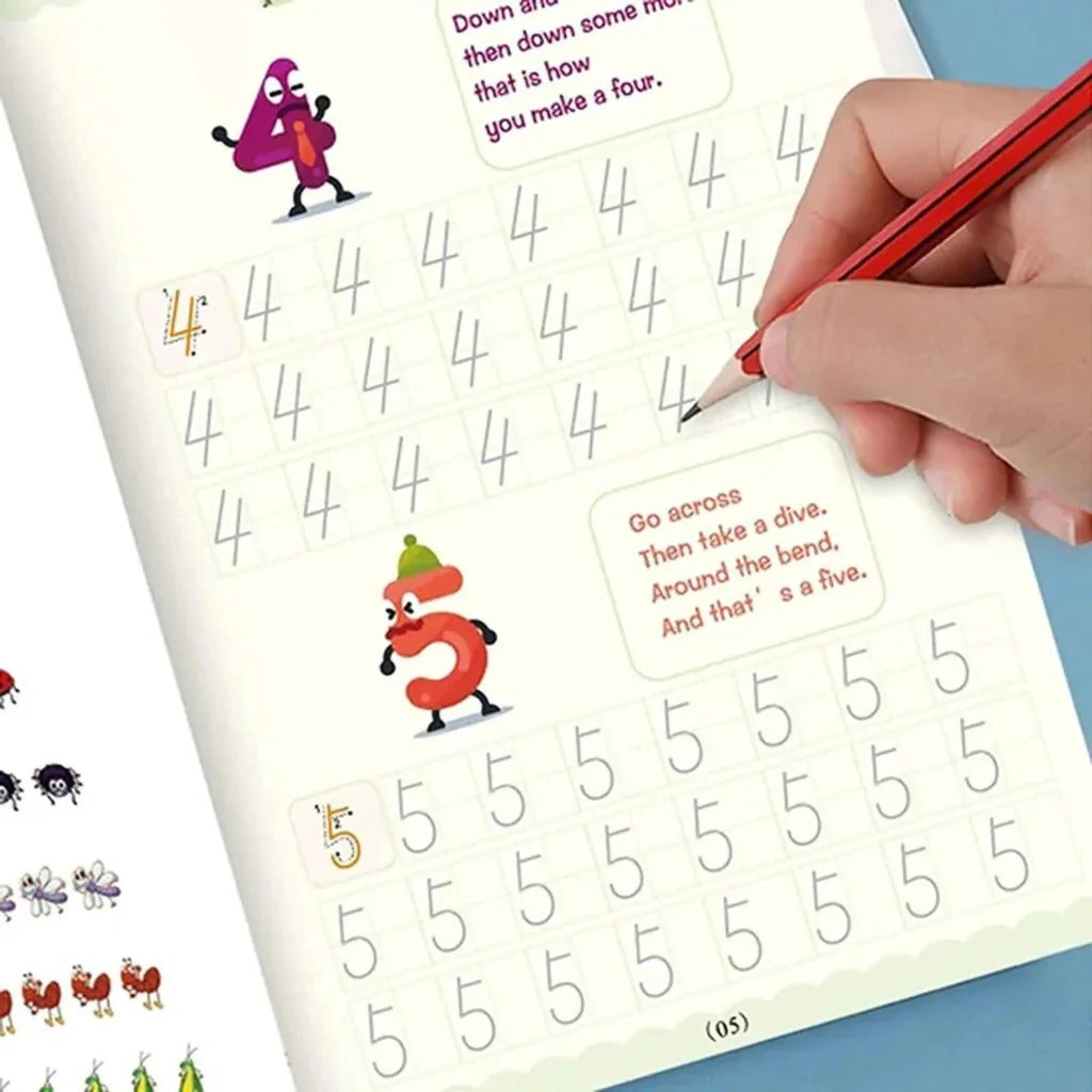 Magic Book Pack of 4 Free Color Book